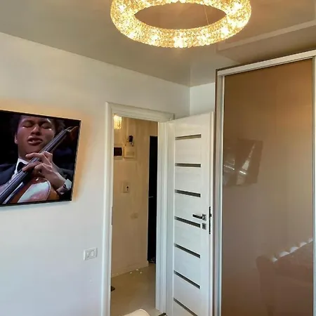 Ademi Apartment